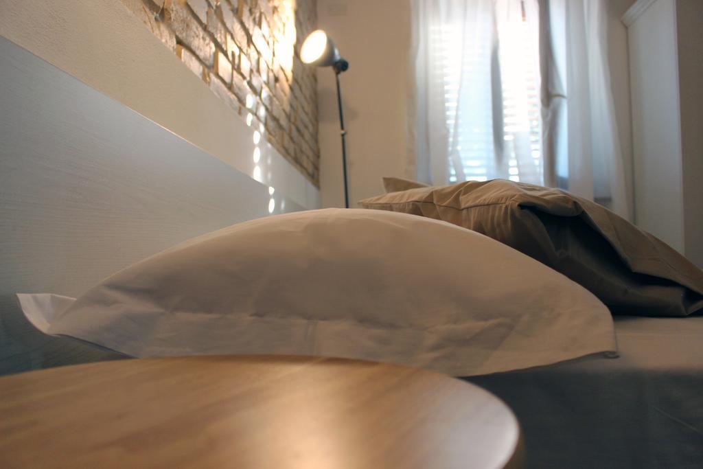 Bed And Breakfast Aratro & Rosmarino Чивітанова-Марке Екстер'єр фото